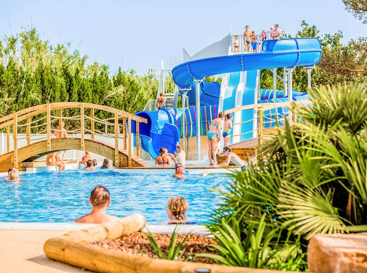 piscine toboggan aquatique var