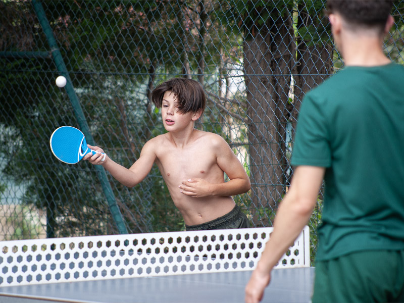camping ping pong